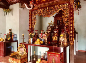 Duyen Ninh Shrine